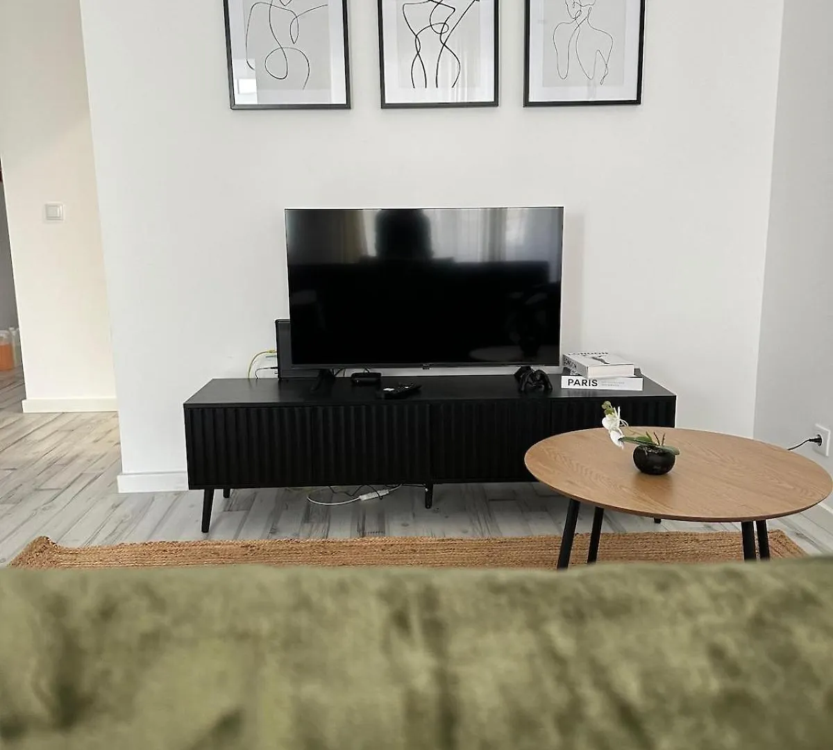 Amadora Flat 3 Apartment